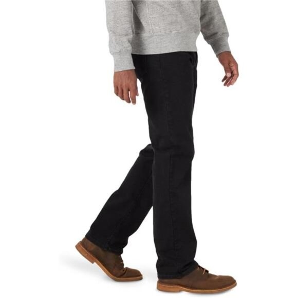 NEW w/ Tags Wrangler Authentics Men's Regular Fit Comfort Flex Waist Jean - Picture 2 of 7